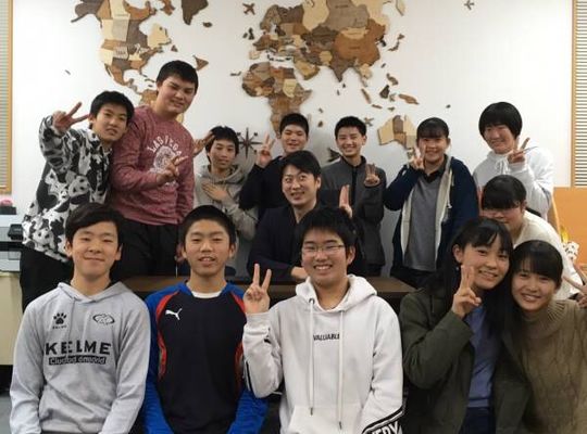 新しい自習室でパチリ